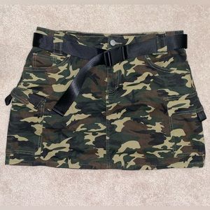 Camo Print Cargo Skirt